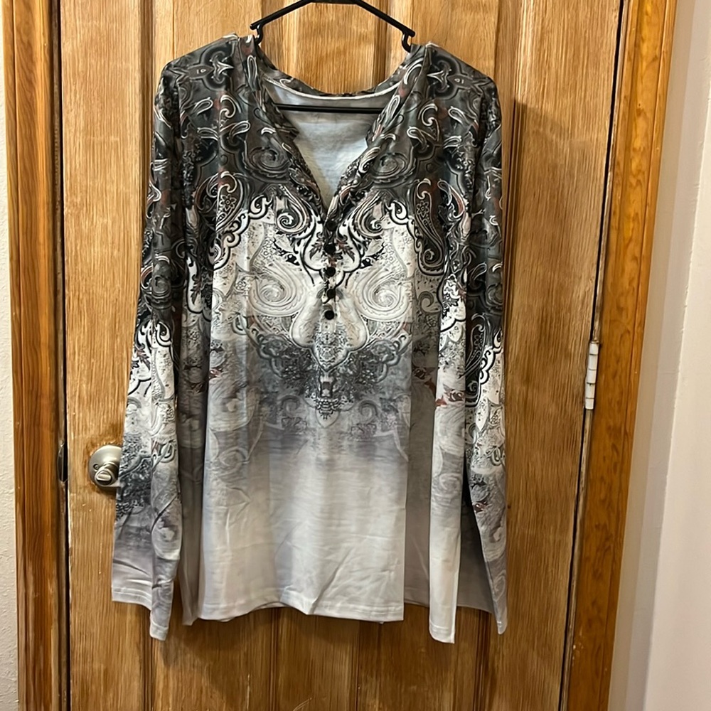 Multi Colored Paisley Ombré Patterned Blouse